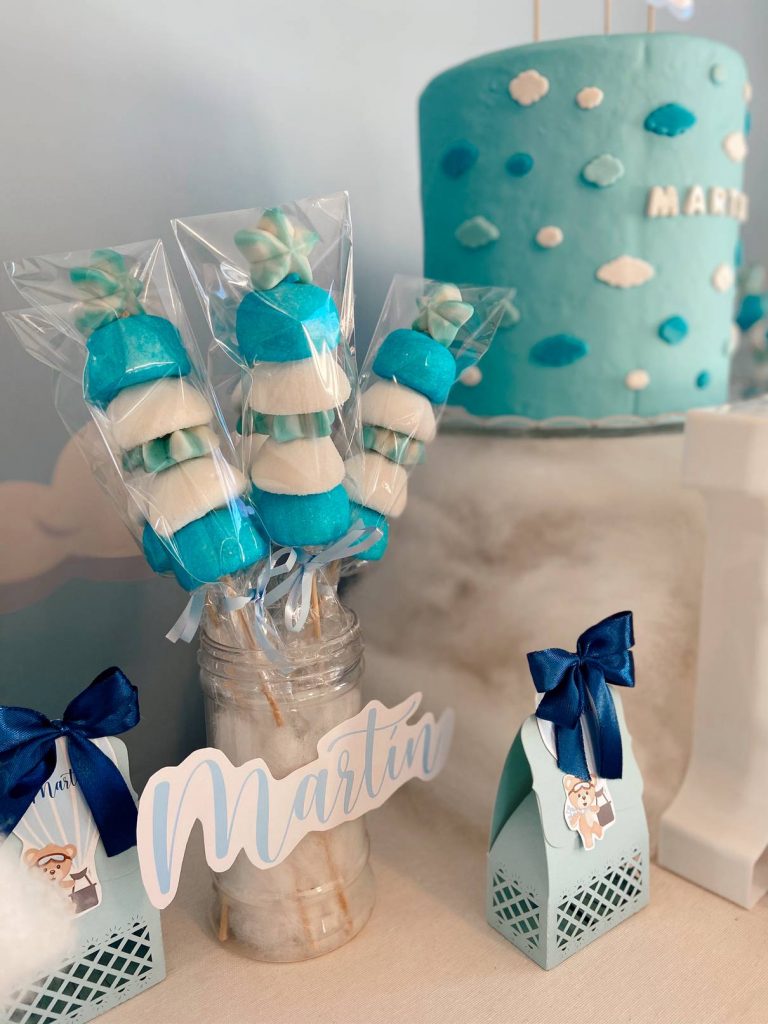 Brochetas de baby shower