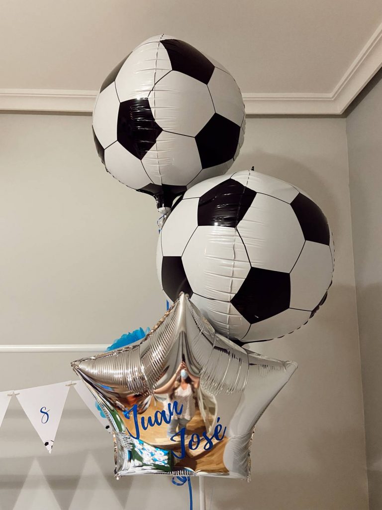 Globos de helio con forma de balones